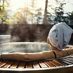 Theodosius Forest Village - Glamping In Valley Frühstückspension 4*