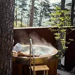 Frühstückspension Theodosius Forest Village - Glamping In Valley 4*