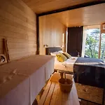Theodosius Forest Village - Glamping In Valley
