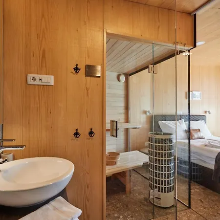Theodosius Forest Village - Glamping In Valley *