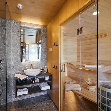 Theodosius Forest Village - Glamping In Valley *
