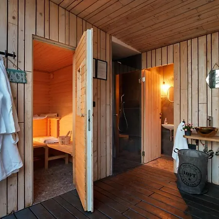 Theodosius Forest Village - Glamping In Valley 4* 비파바