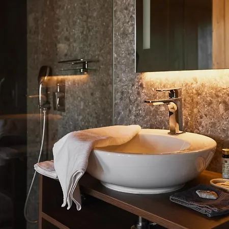 Theodosius Forest Village - Glamping In Valley 4*