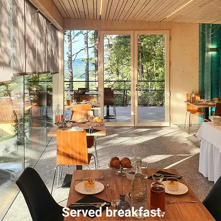 Theodosius Forest Village - Glamping In Valley