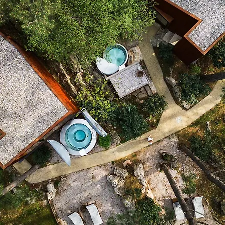 Theodosius Forest Village - Glamping In Valley * Vipava