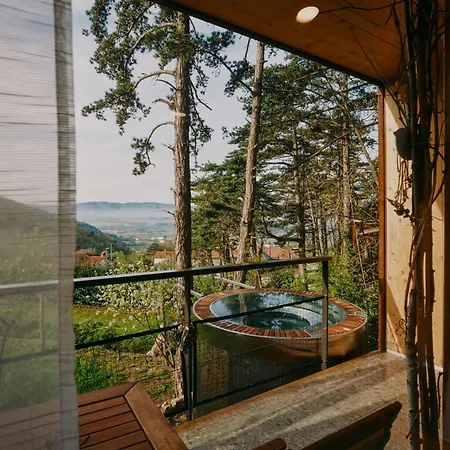 Theodosius Forest Village - Glamping In Valley ベッド・アンド・ブレックファスト *