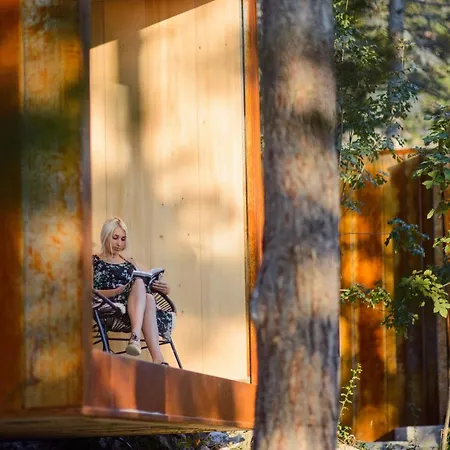 Theodosius Forest Village - Glamping In Valley * فيبافا