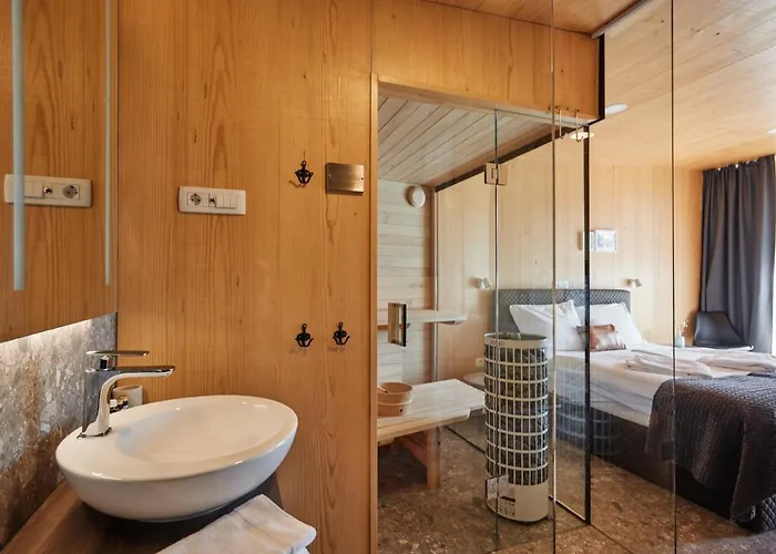 Theodosius Forest Village - Glamping In Valley 4*