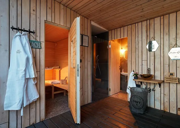 Theodosius Forest Village - Glamping In Valley 4* Vipava