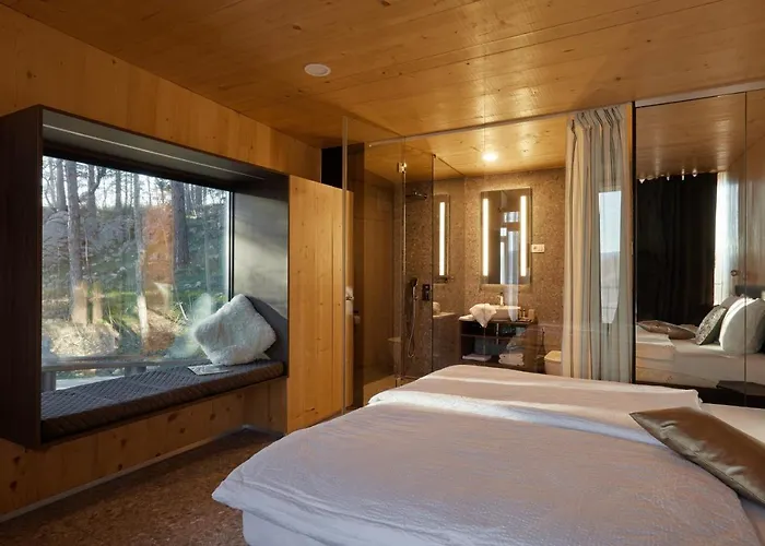 Theodosius Forest Village - Glamping In Valley 4* Vipava