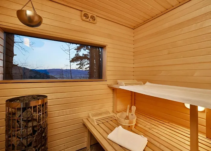 Theodosius Forest Village - Glamping In Valley Bed & Breakfast Vipava