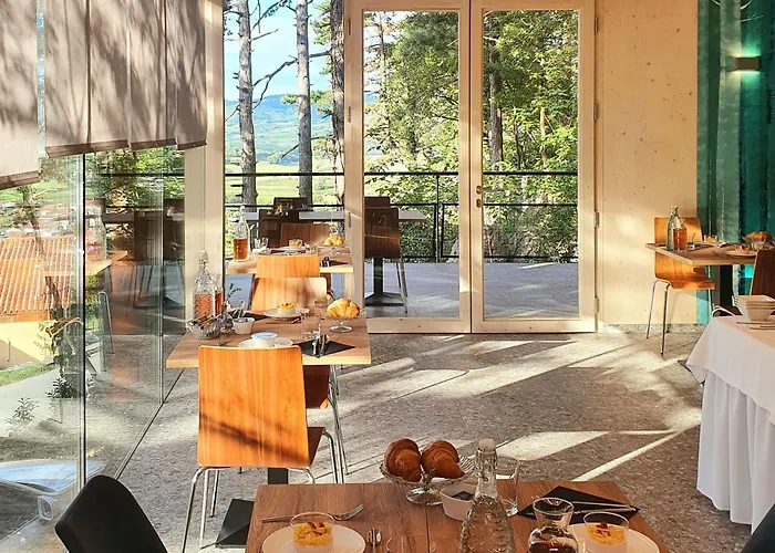 Theodosius Forest Village - Glamping In Valley