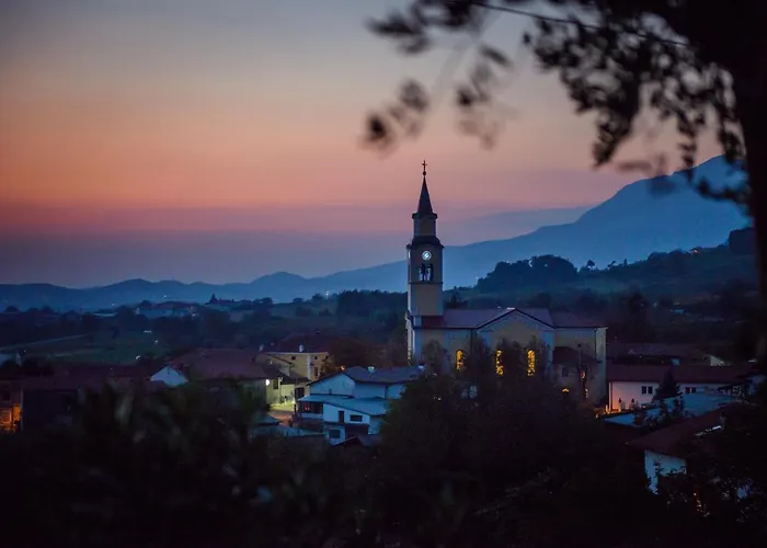 Theodosius Forest Village - Glamping In Valley Bed & Breakfast Vipava